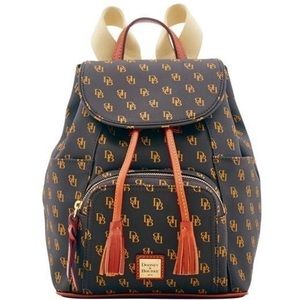 NEW! Dooney & Bourke medium Leather backpack